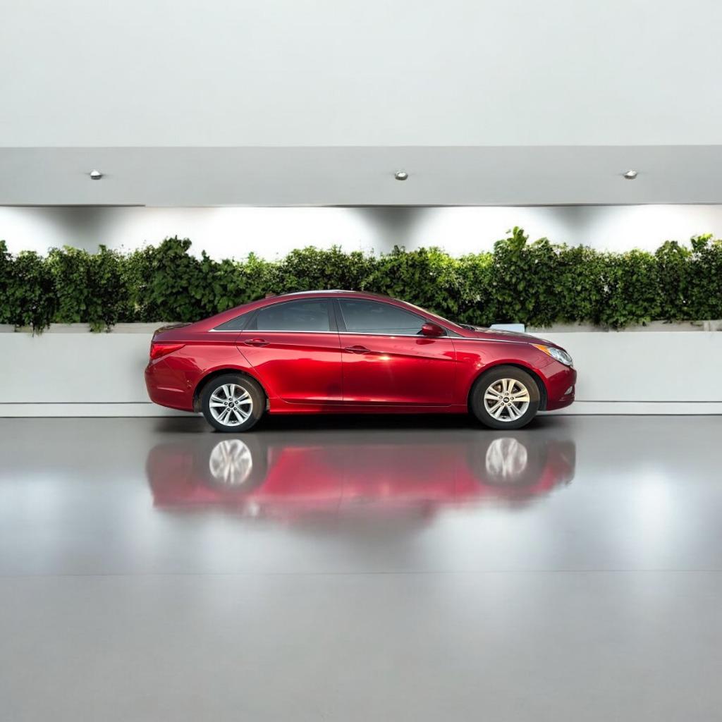 2013 Hyundai Sonata GLS photo